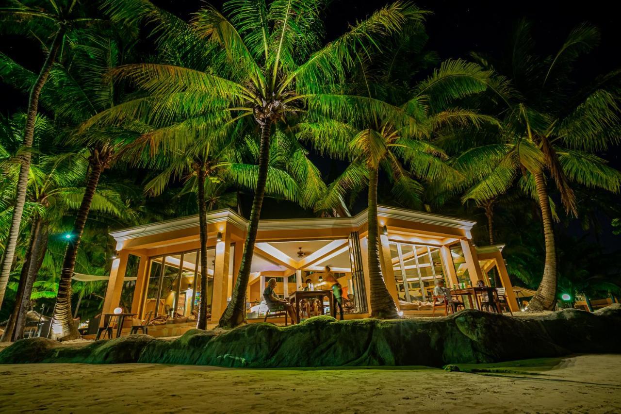 Villa Lazure Pool - *