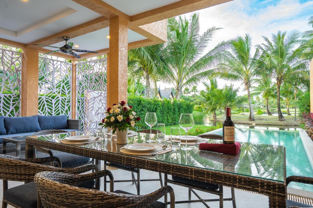 Villa Lazure Pool - *